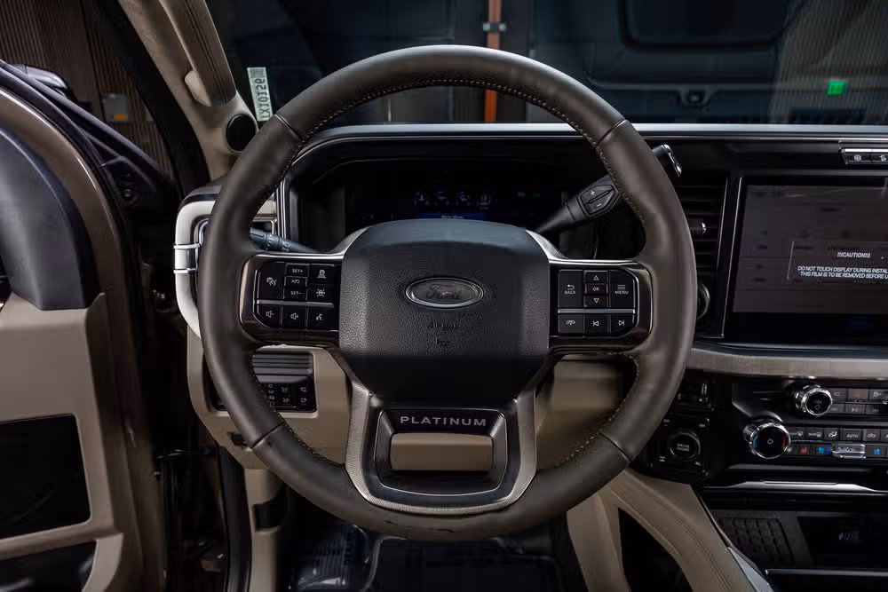 2026 Ford F-350 Super Duty Platinum Plus Crew Cab Image 19