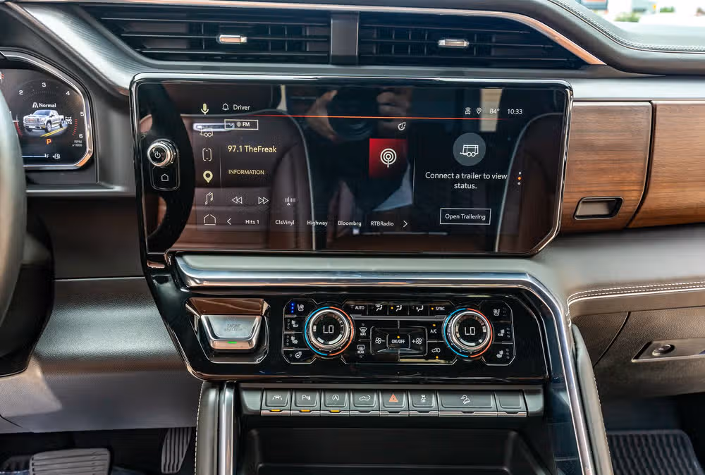 2026 GMC Sierra 1500 Denali Ultimate Crew Cab Image 24