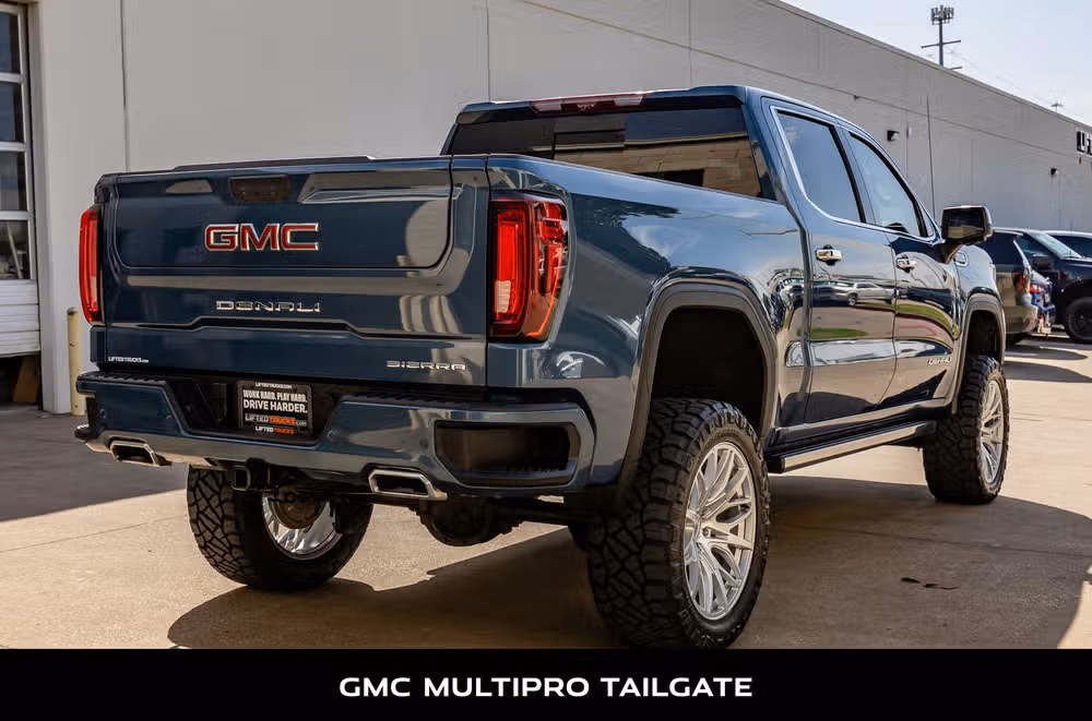2025 GMC Sierra 1500 Denali Crew Cab Image 10