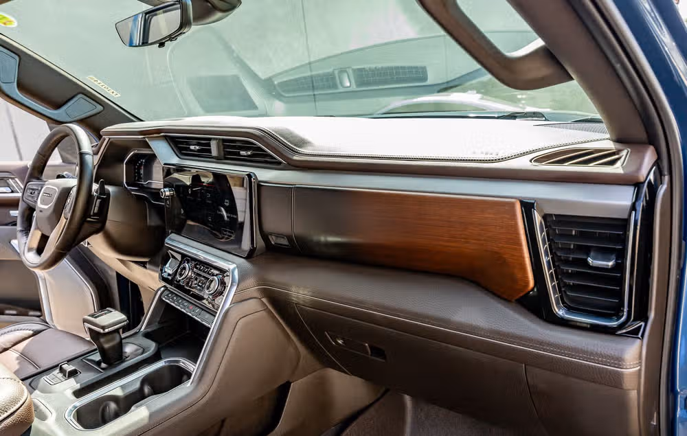 2025 GMC Sierra 1500 Denali Crew Cab Image 18