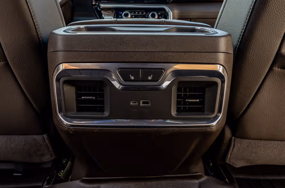 2025 GMC Sierra 1500 Denali Crew Cab Image 34