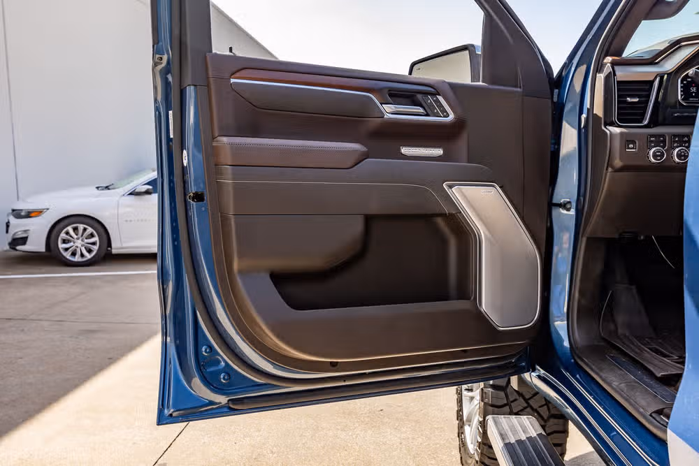 2025 GMC Sierra 1500 Denali Crew Cab Image 37