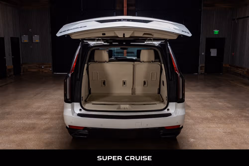 2022 Cadillac Escalade Sport Platinum Image 8