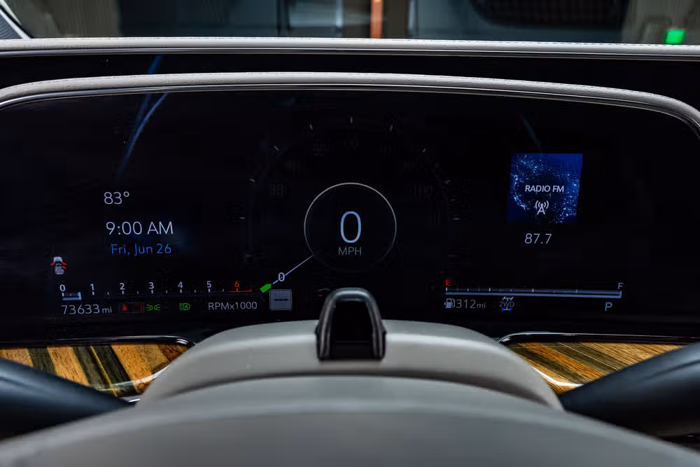2022 Cadillac Escalade Sport Platinum Image 16