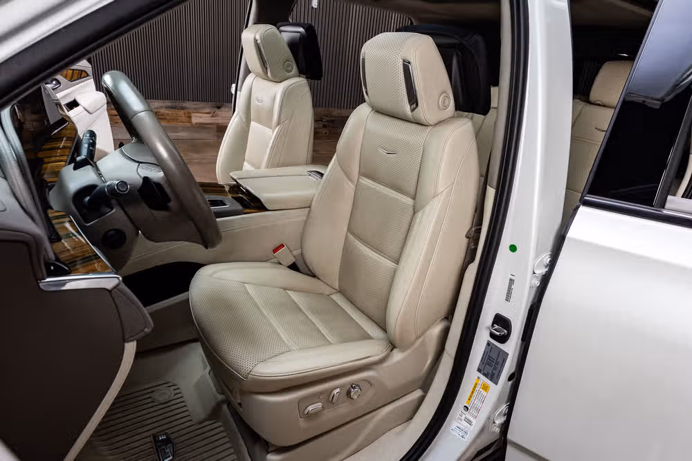 2022 Cadillac Escalade Sport Platinum Image 26