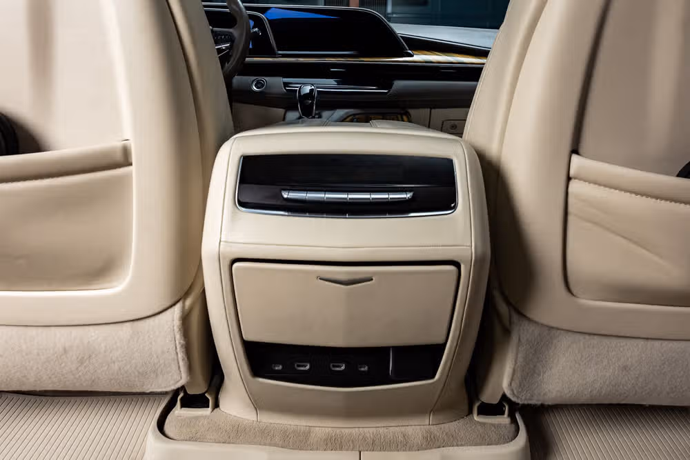 2022 Cadillac Escalade Sport Platinum Image 31