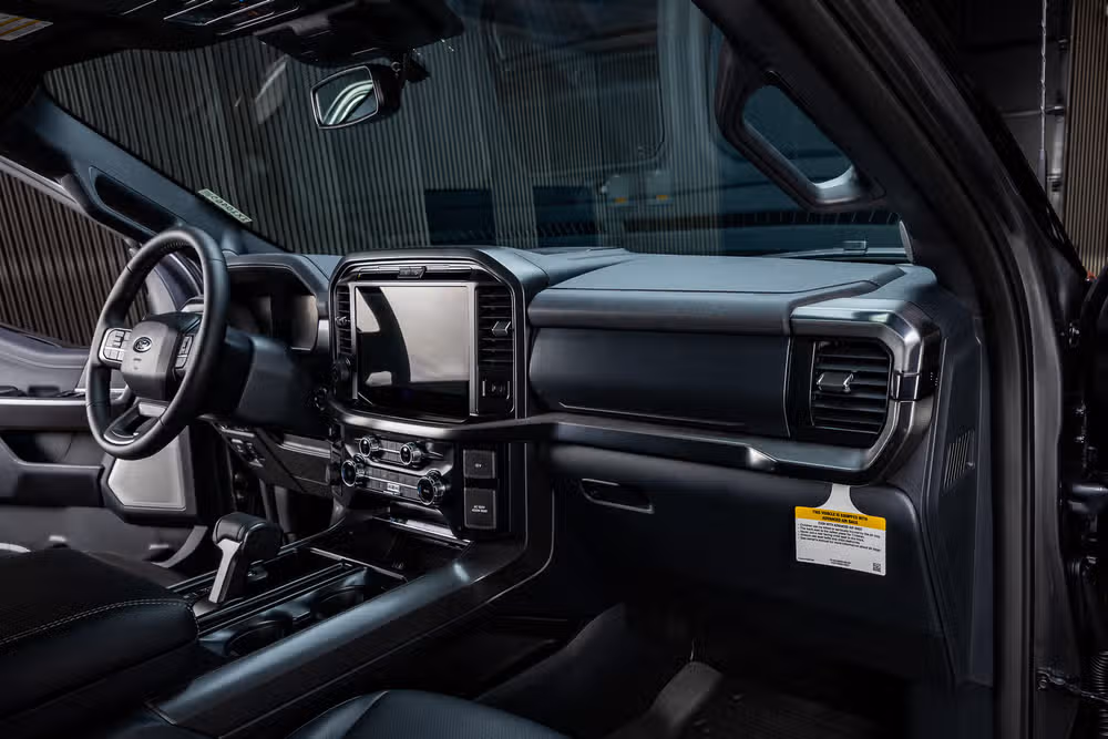 2026 Ford F-150 Lariat SuperCrew Image 18