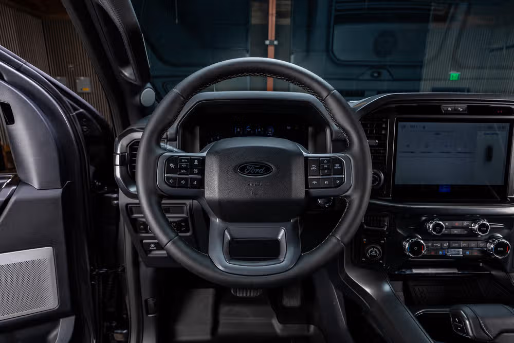 2026 Ford F-150 Lariat SuperCrew Image 19