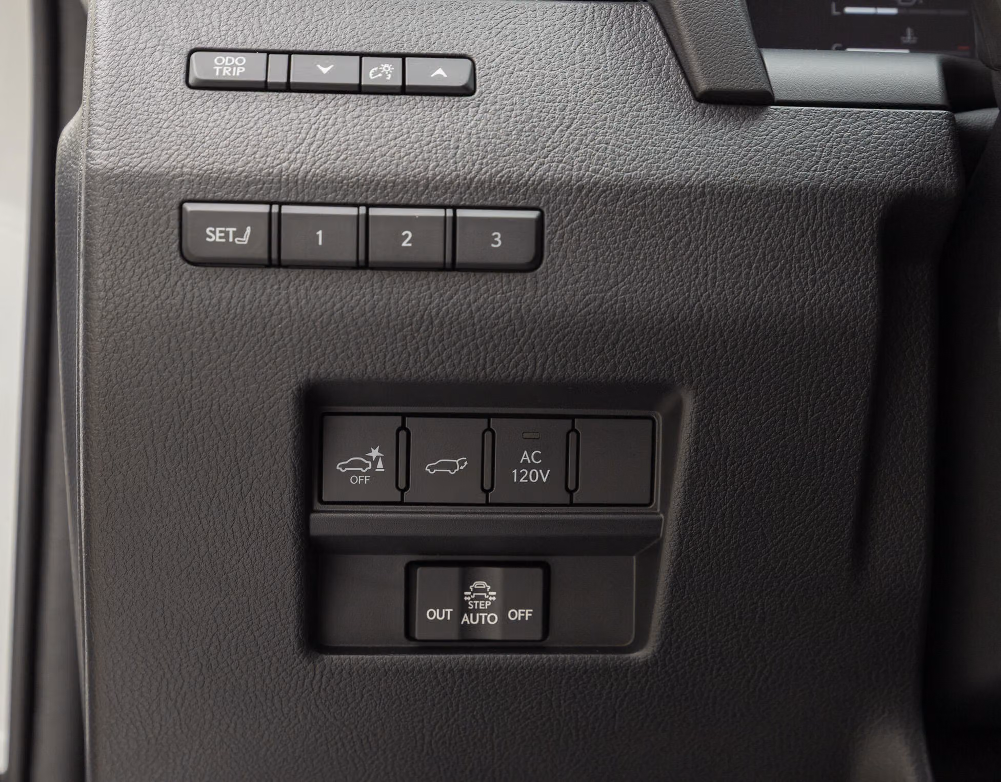 2026 Lexus GX 550 Luxury+ Image 23