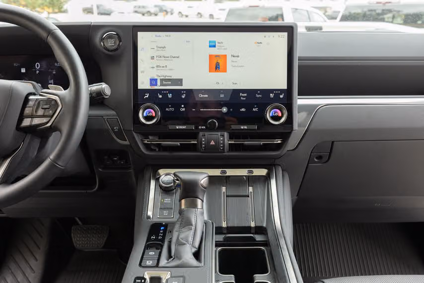 2026 Lexus GX 550 Luxury+ Image 25