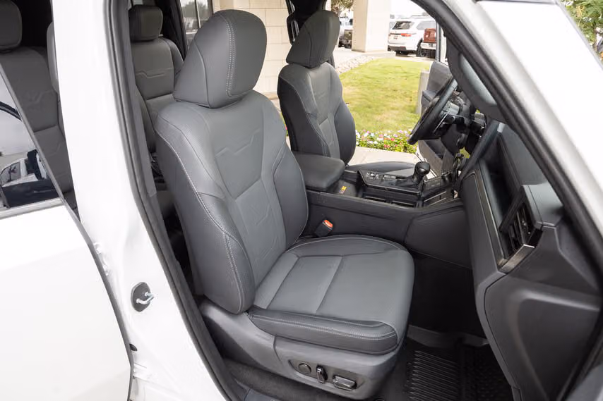 2026 Lexus GX 550 Luxury+ Image 33