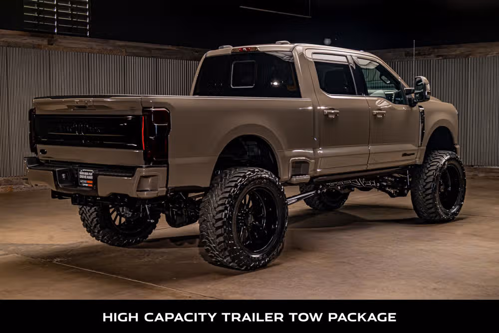 2026 Ford F-250 Super Duty King Ranch Crew Cab Image 10