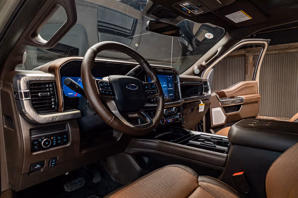 2026 Ford F-250 Super Duty King Ranch Crew Cab Image 16