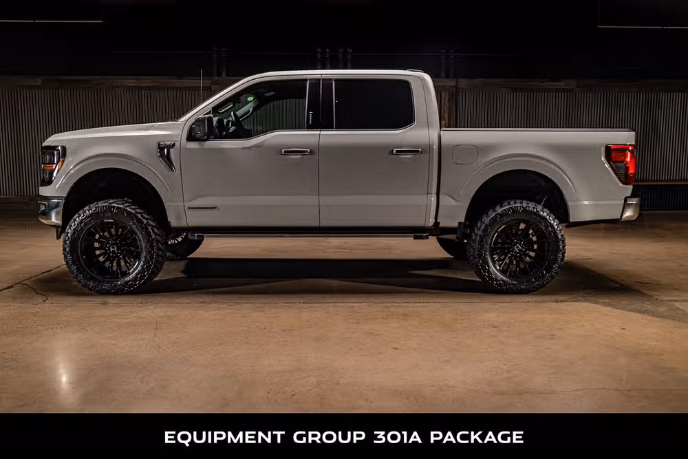 2024 Ford F-150 XLT SuperCrew Image 6