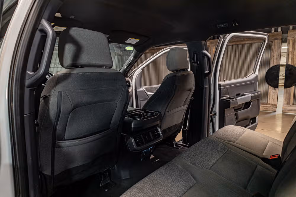 2024 Ford F-150 XLT SuperCrew Image 23