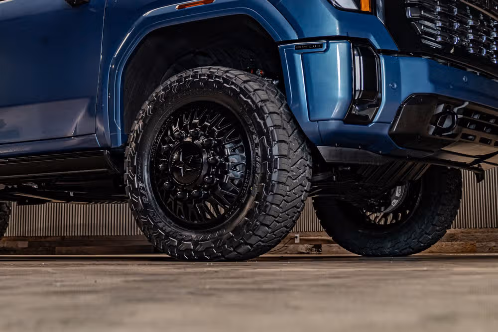 2026 GMC Sierra 3500HD Denali Ultimate Crew Cab Image 15