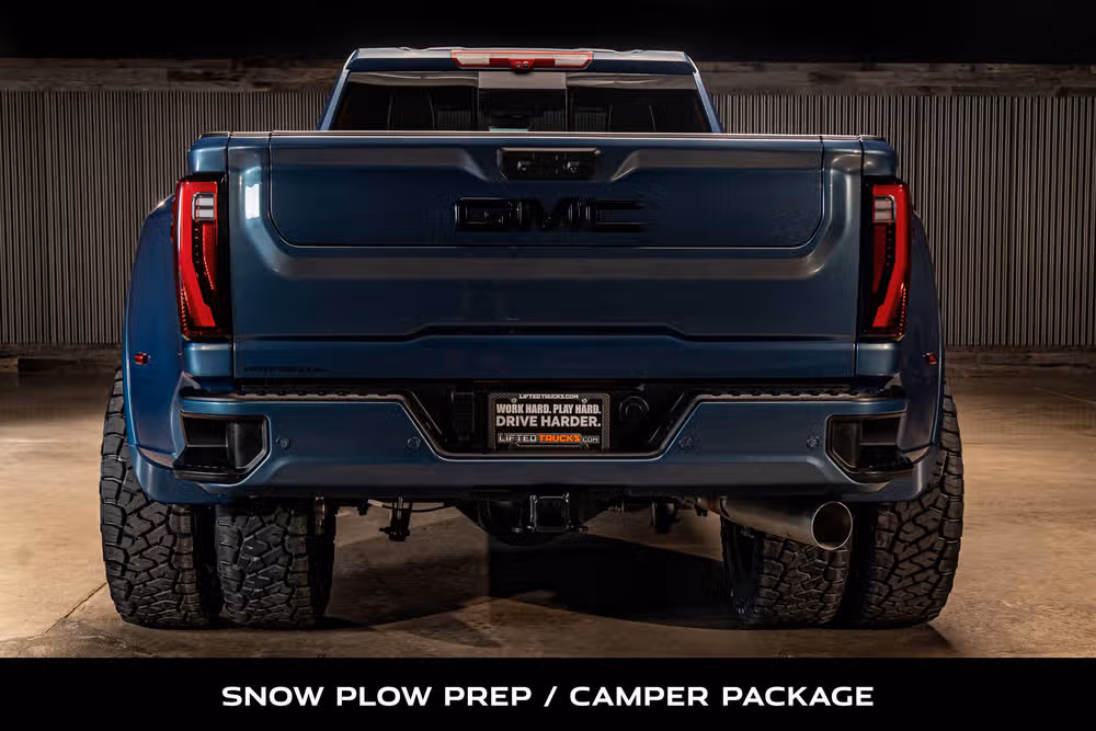 2026 GMC Sierra 3500HD Denali Ultimate Crew Cab Image 8