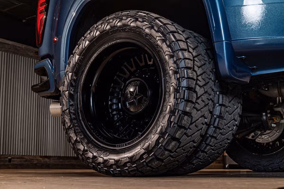 2026 GMC Sierra 3500HD Denali Ultimate Crew Cab