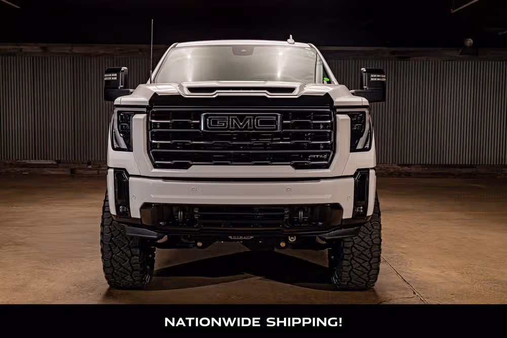 2025 GMC Sierra 2500HD AT4 Crew Cab Image 4