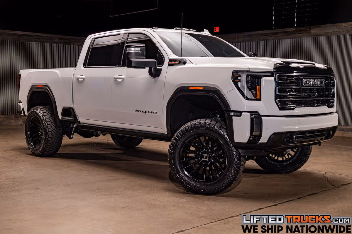 2025 GMC Sierra 2500HD AT4 Crew Cab