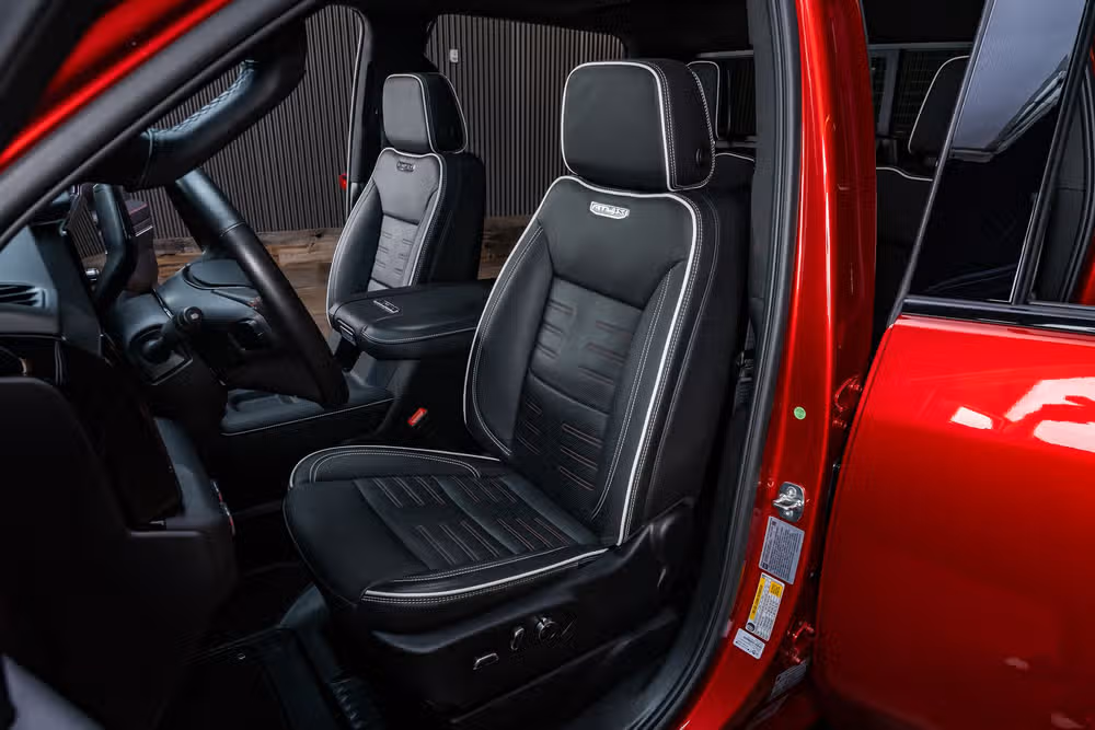 2025 GMC Sierra 2500HD AT4X Crew Cab Image 30