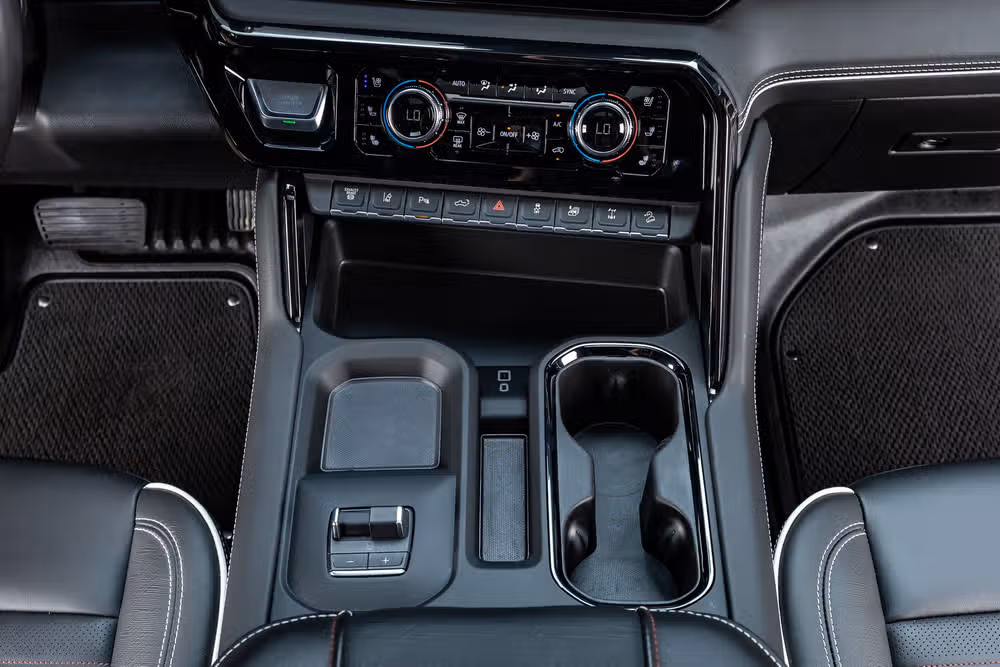 2025 GMC Sierra 2500HD AT4X Crew Cab Image 28