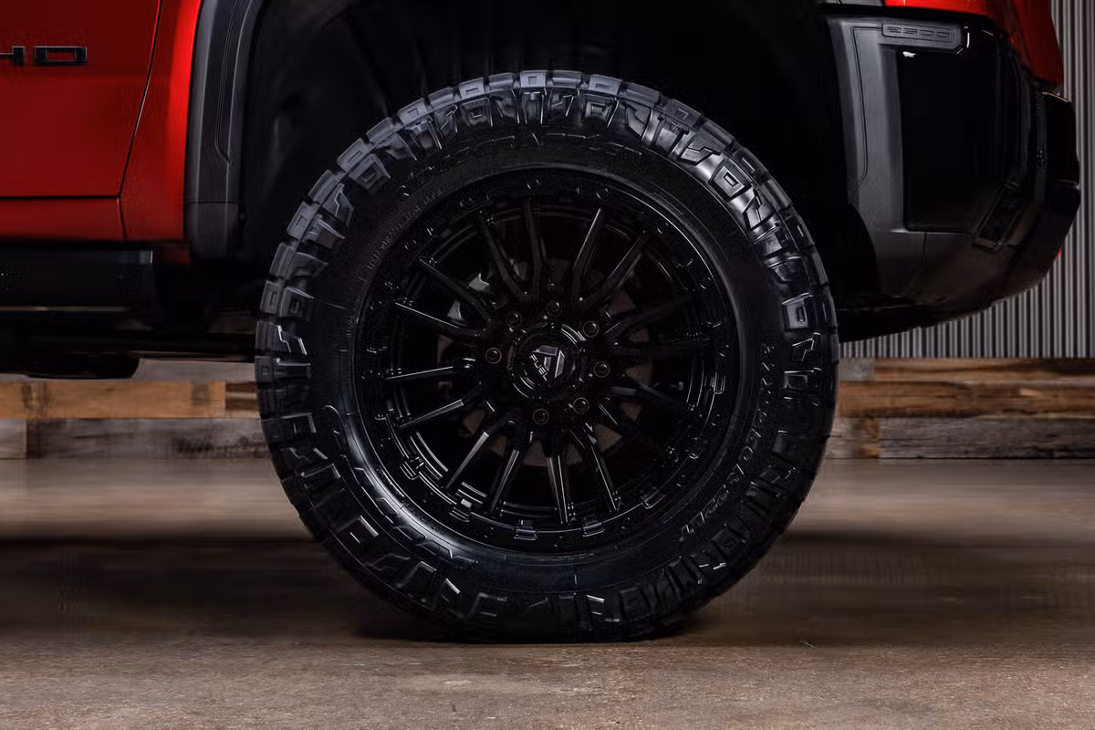 2025 GMC Sierra 2500HD AT4X Crew Cab