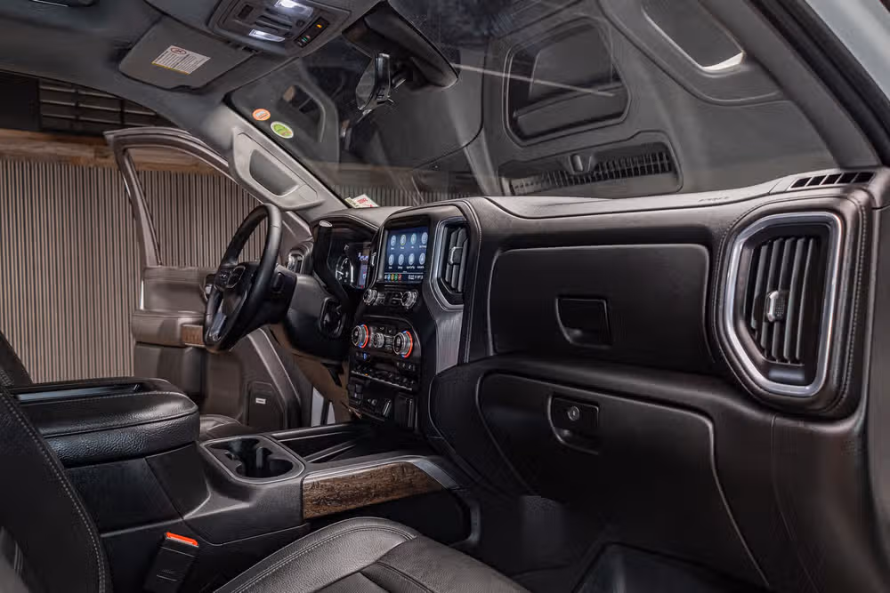 2021 GMC Sierra 3500HD Denali Crew Cab Image 15