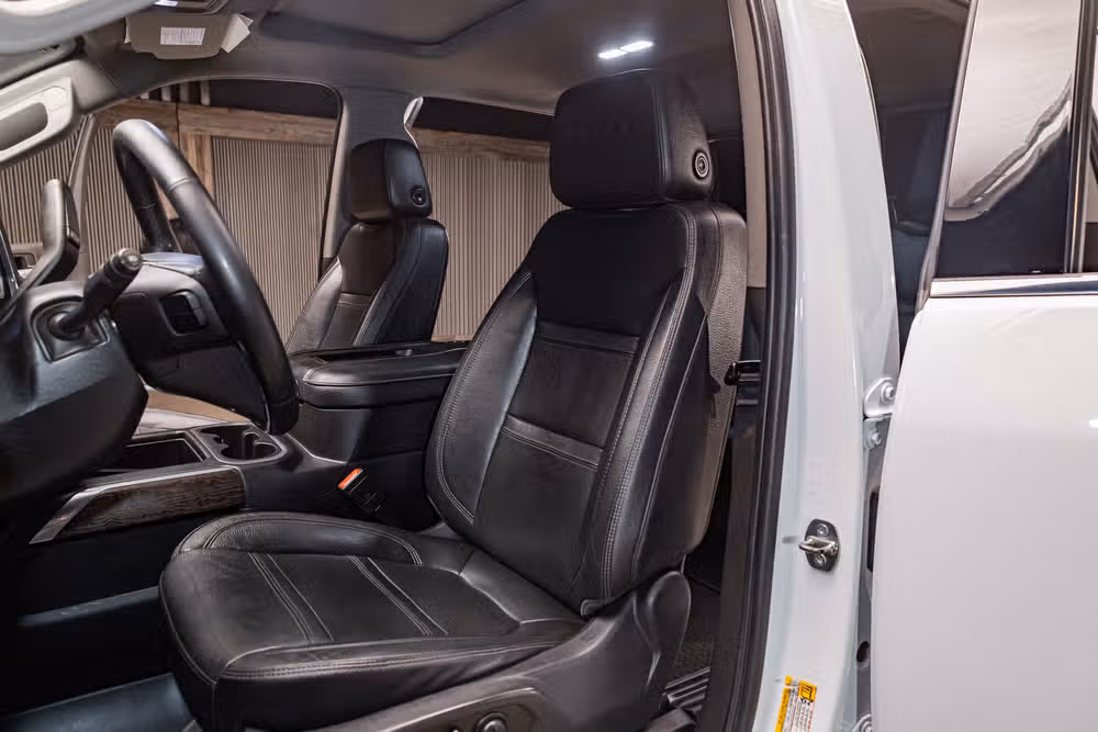 2021 GMC Sierra 3500HD Denali Crew Cab Image 20