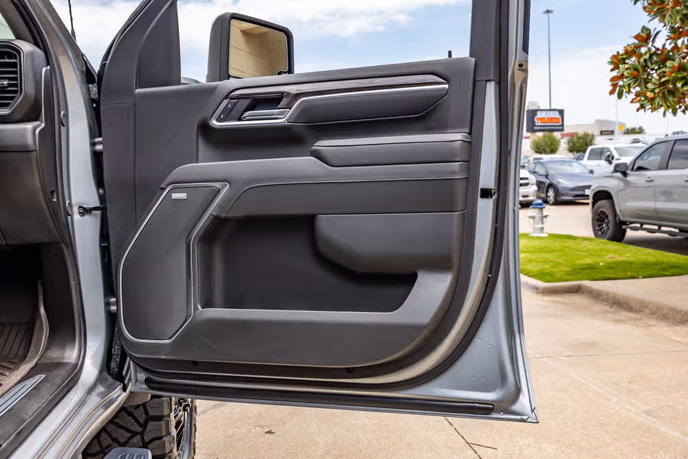 2026 Chevrolet Silverado 3500HD LTZ Crew Cab Image 37