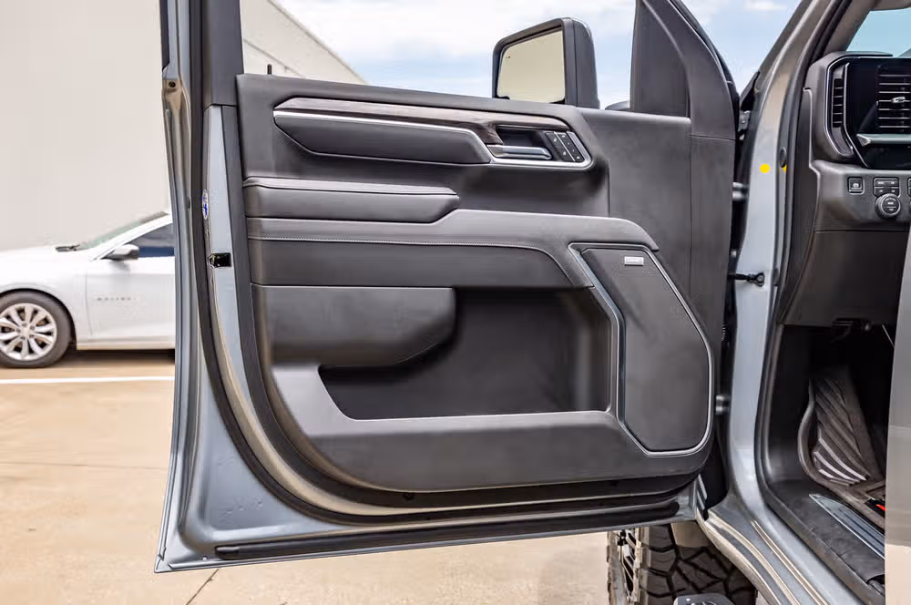 2026 Chevrolet Silverado 3500HD LTZ Crew Cab Image 36