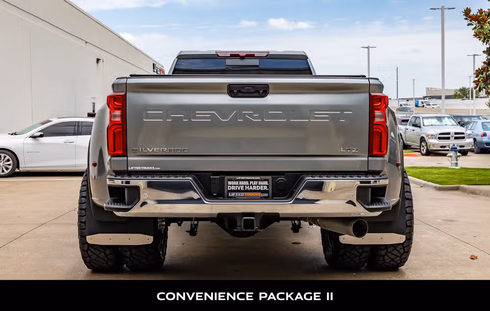 2026 Chevrolet Silverado 3500HD LTZ Crew Cab Image 8