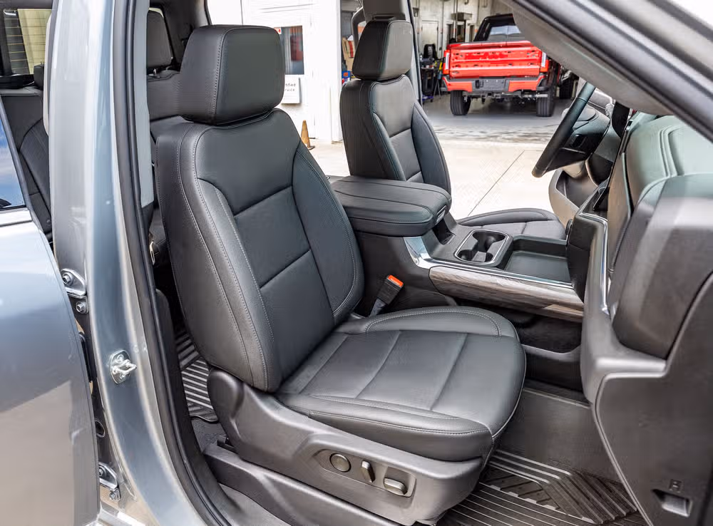 2026 Chevrolet Silverado 3500HD LTZ Crew Cab Image 31