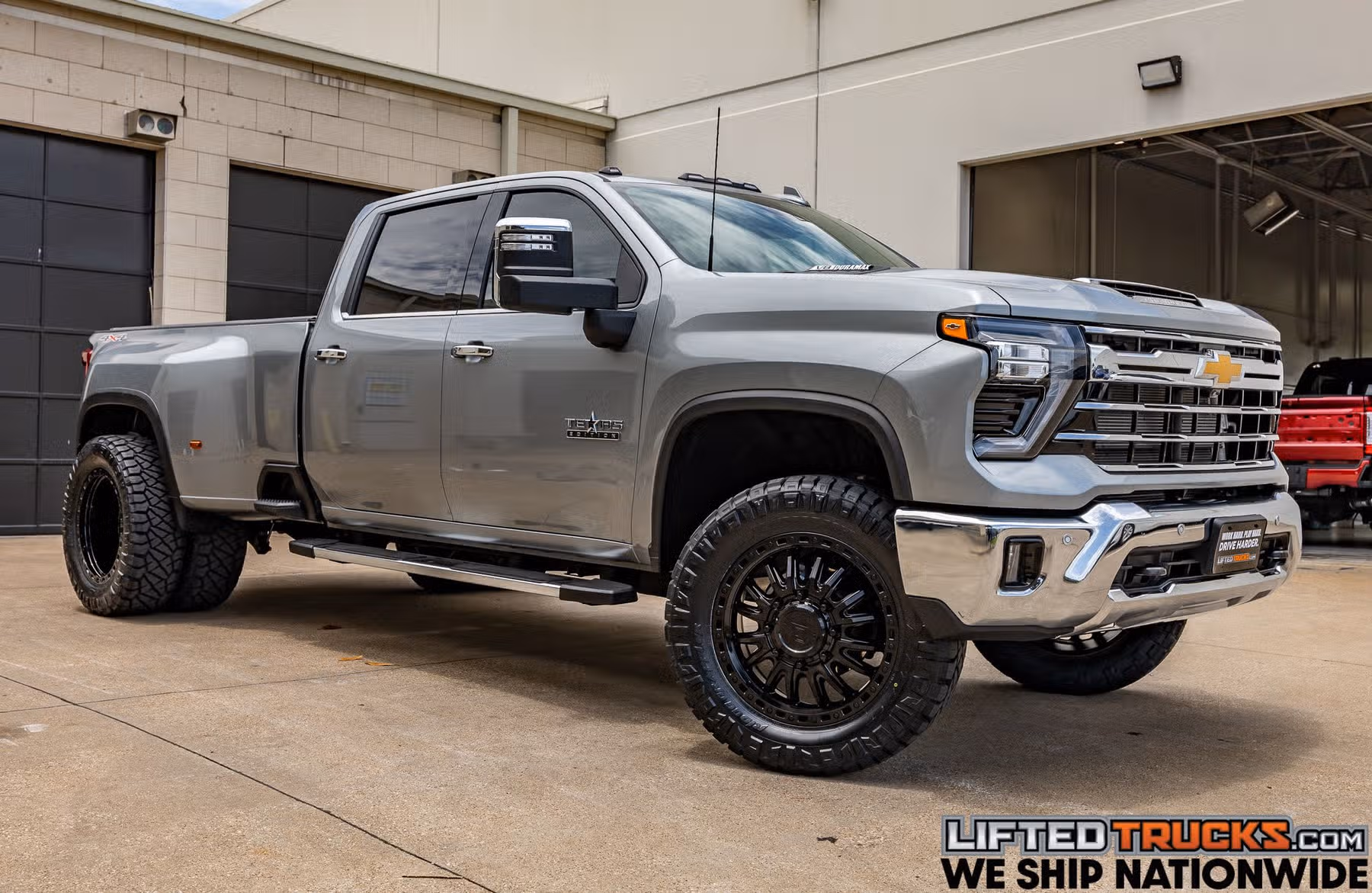 2026 Chevrolet Silverado 3500HD LTZ Crew Cab Image 1
