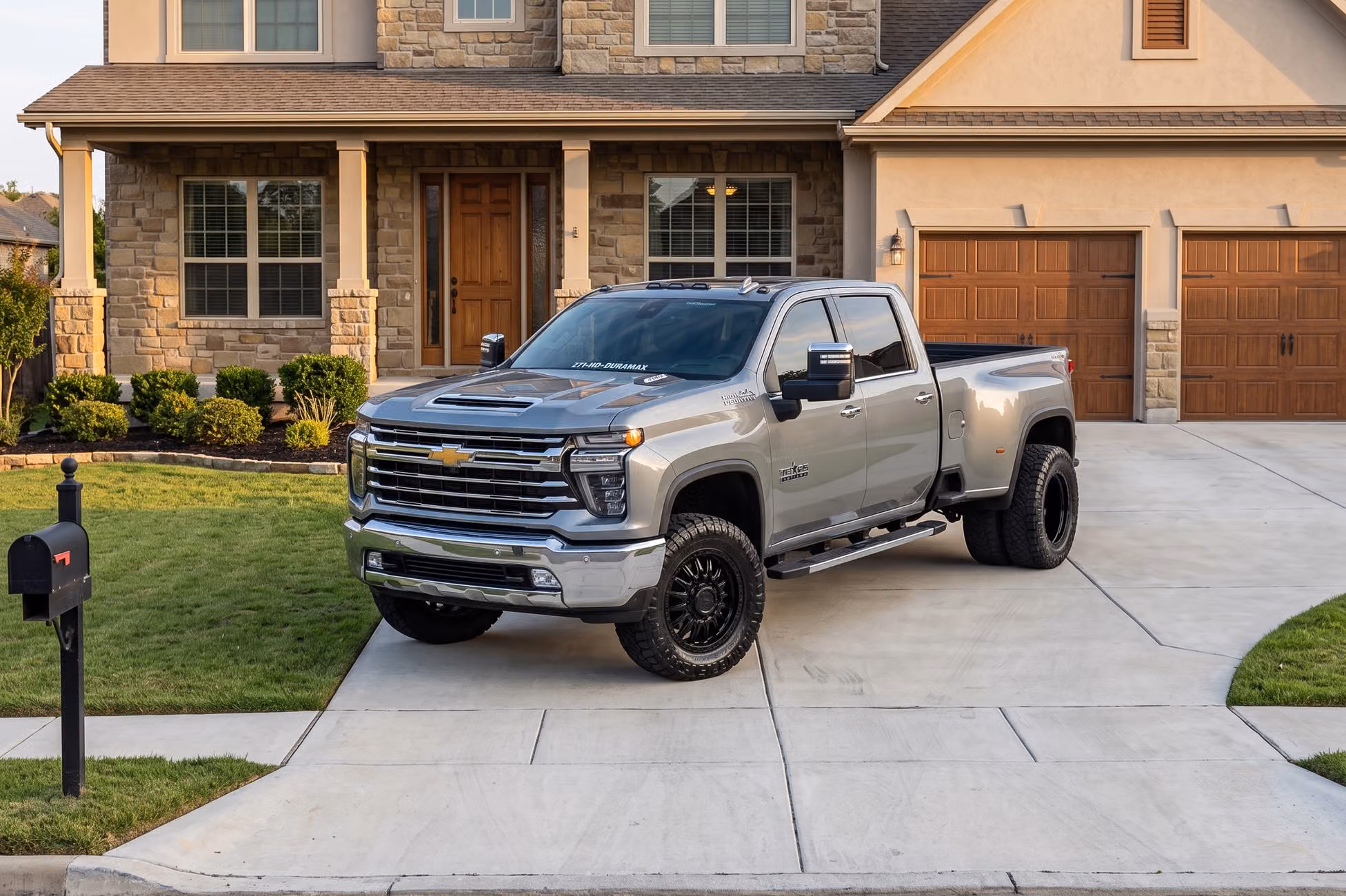 2026 Chevrolet Silverado 3500HD LTZ Crew Cab Image 42