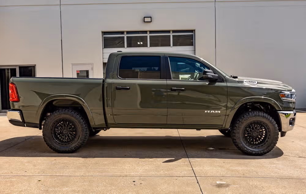 2026 Ram 1500 Big Horn Crew Cab Image 11