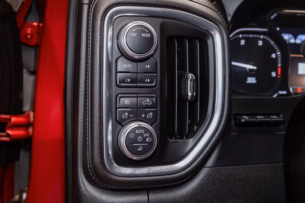 2020 GMC Sierra 2500HD Denali Crew Cab Image 20