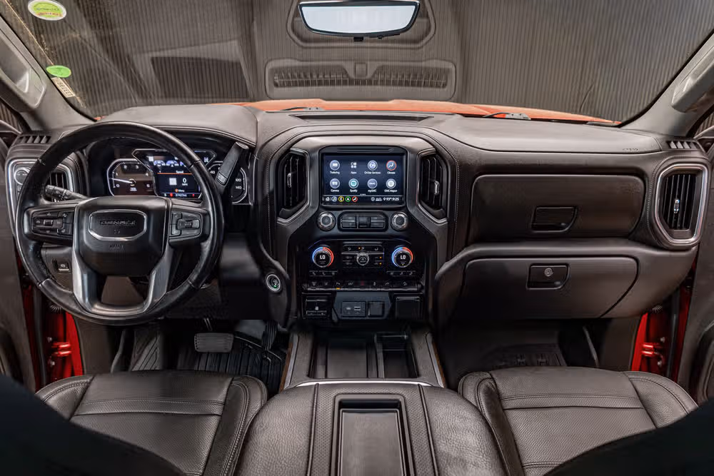 2020 GMC Sierra 2500HD Denali Crew Cab Image 18