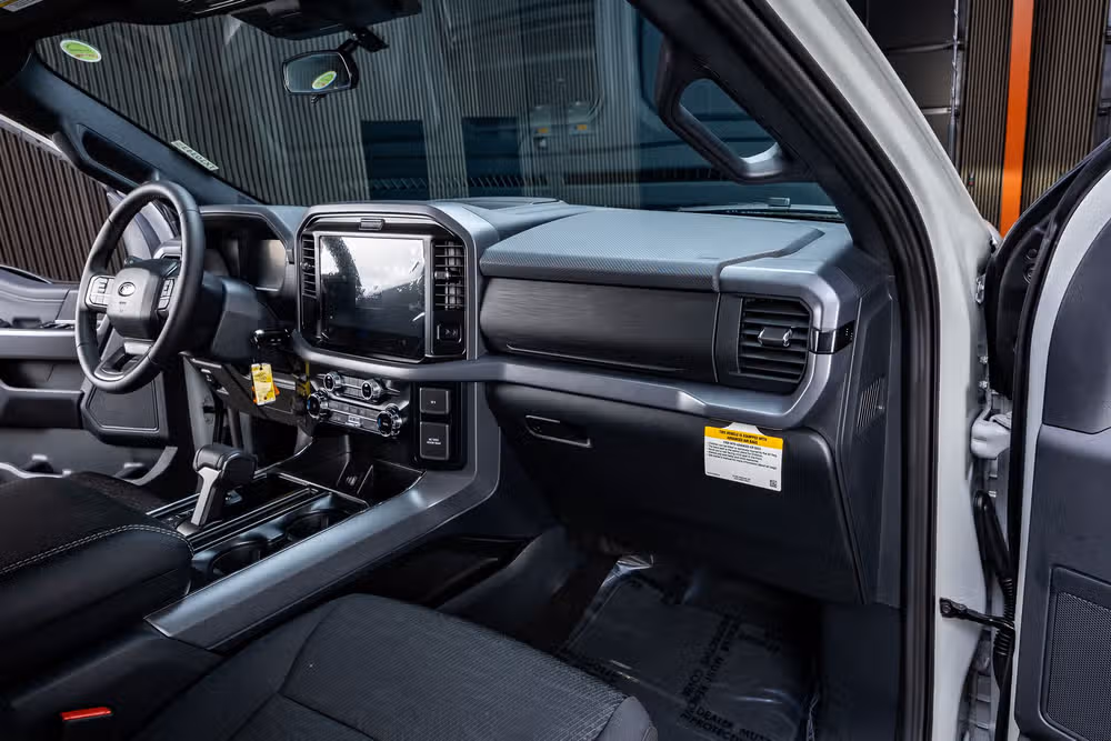 2026 Ford F-150 XLT SuperCrew Image 18