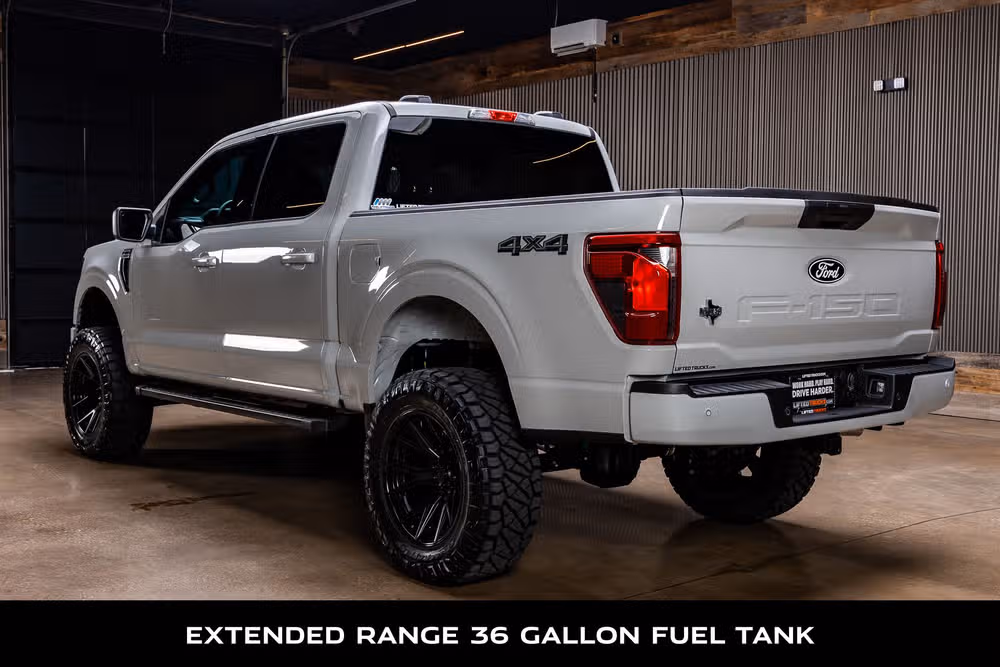2026 Ford F-150 XLT SuperCrew Image 7