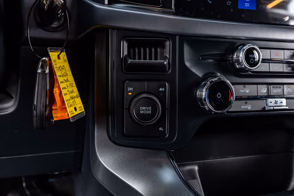 2026 Ford F-150 XLT SuperCrew Image 23