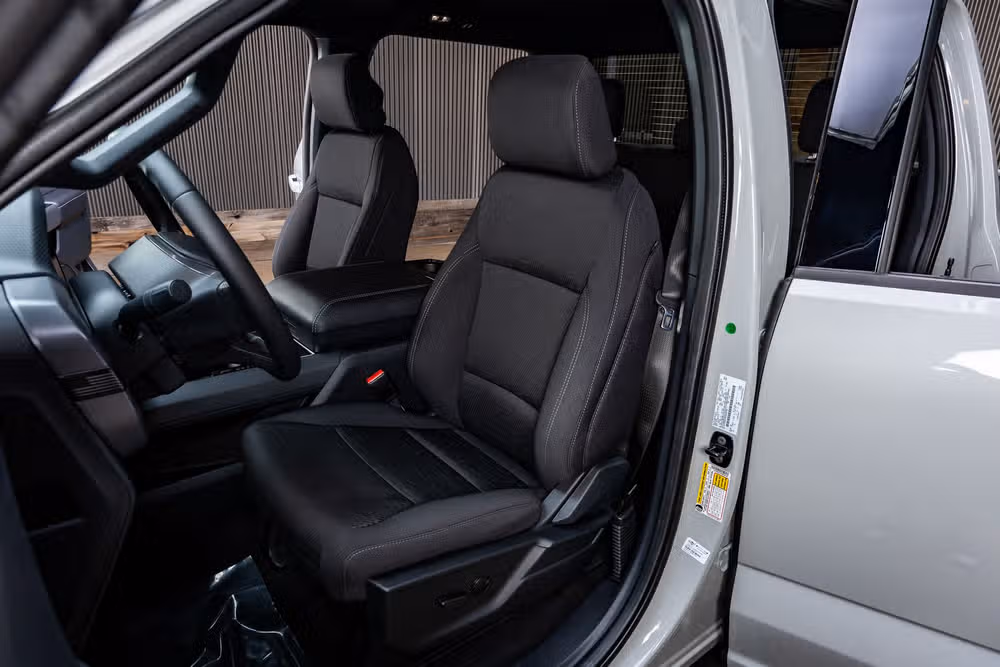2026 Ford F-150 XLT SuperCrew Image 30