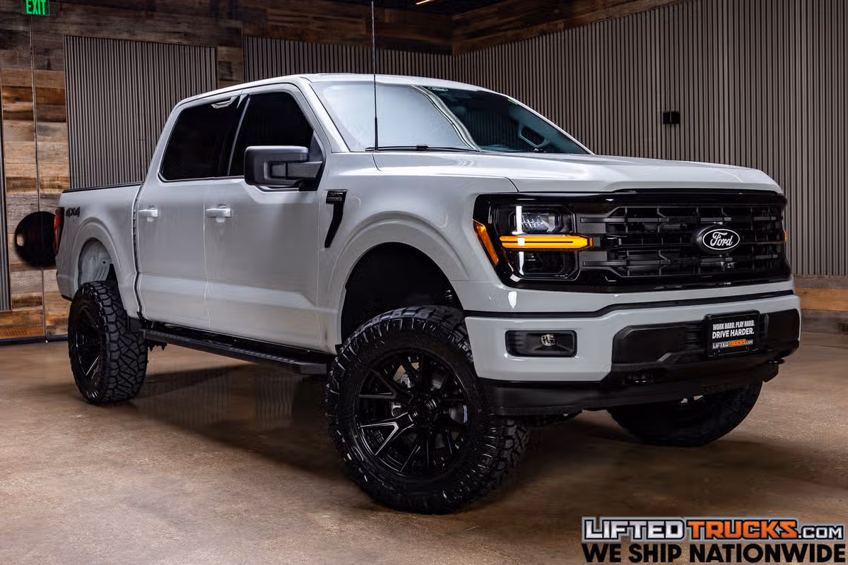 2026 Ford F-150 XLT SuperCrew
