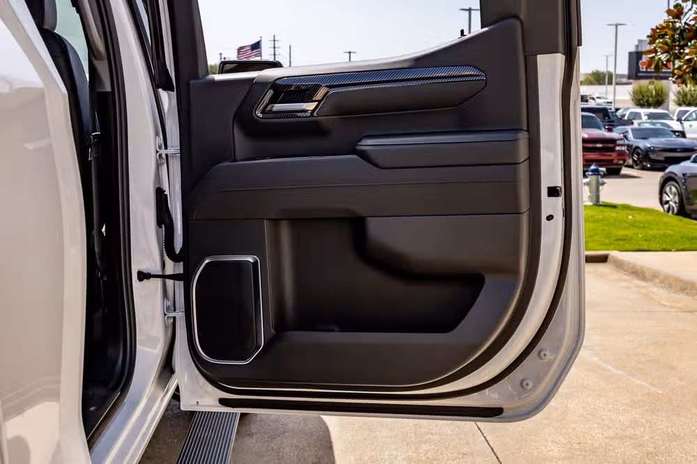2026 Chevrolet Silverado 1500 RST Crew Cab Image 38