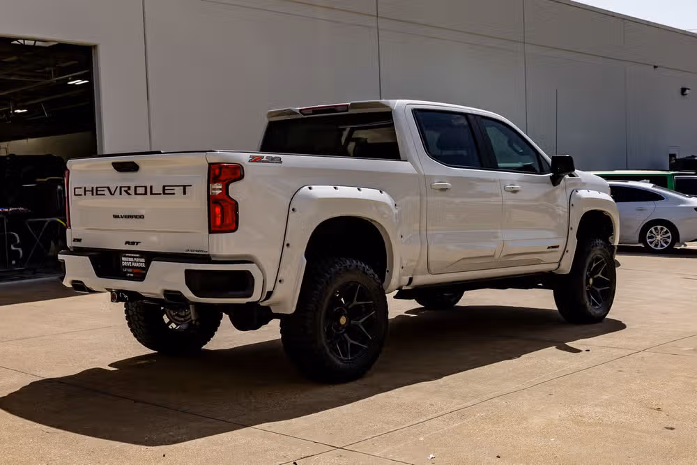 2026 Chevrolet Silverado 1500 RST Crew Cab Image 9