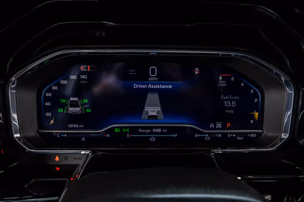2025 Chevrolet Silverado 1500 LTZ Crew Cab Image 19