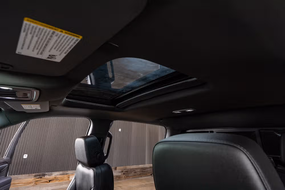 2025 Chevrolet Silverado 1500 LTZ Crew Cab Image 30