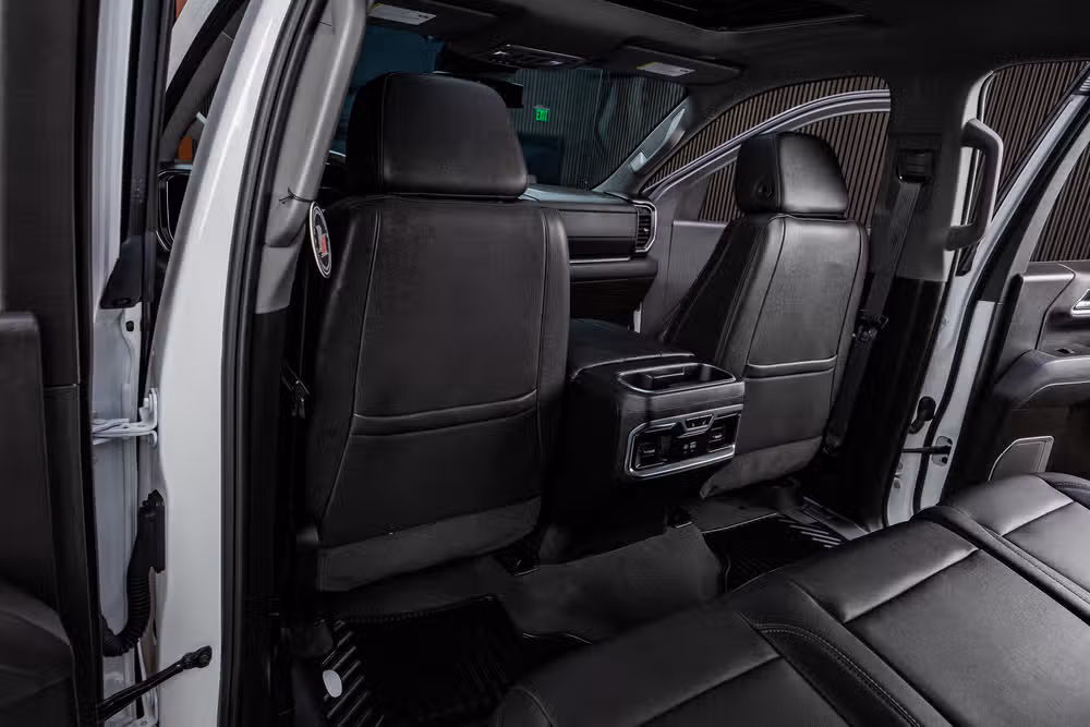 2025 Chevrolet Silverado 1500 LTZ Crew Cab Image 34