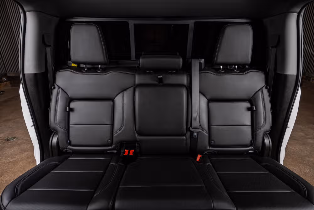 2025 Chevrolet Silverado 1500 LTZ Crew Cab Image 35