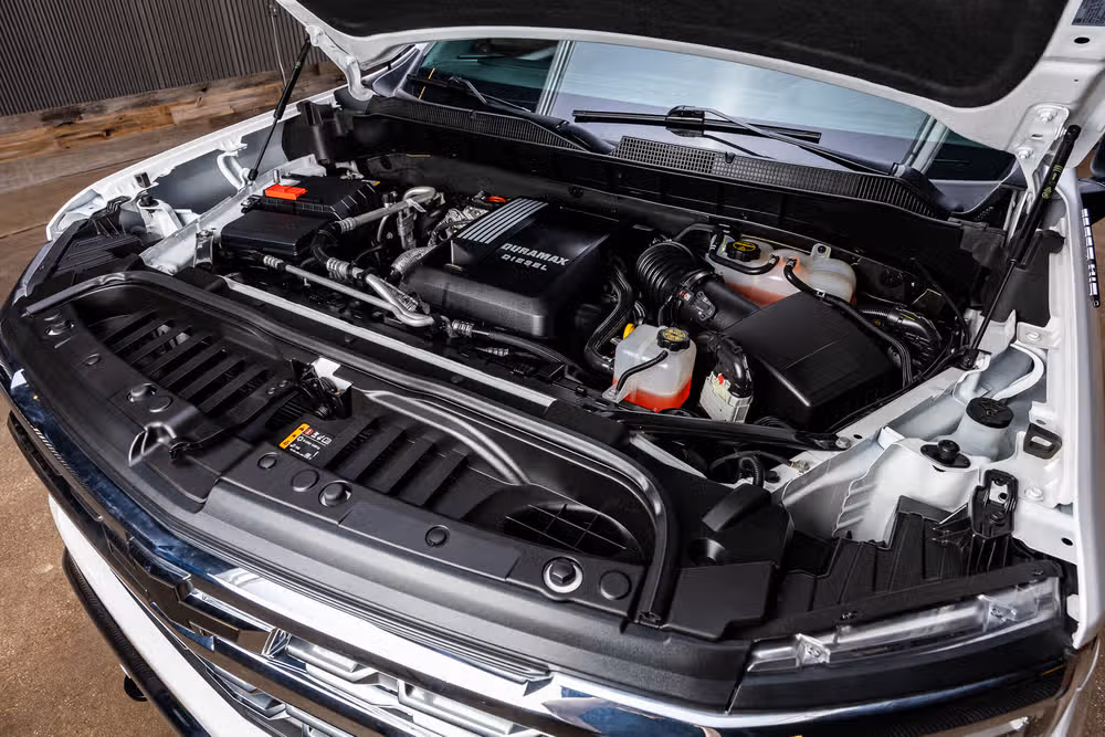 2025 Chevrolet Silverado 1500 LTZ Crew Cab Image 40